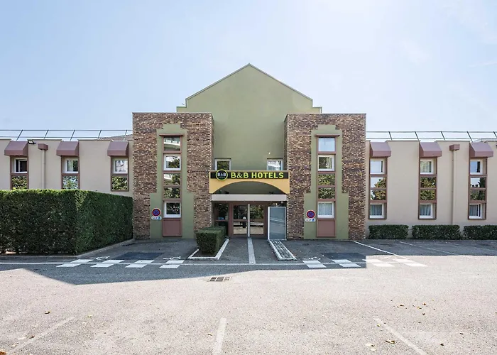 Hotel Est 2*