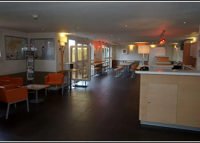 Hotel Est