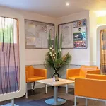 Est Hotel 2*