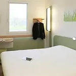Est Hotel