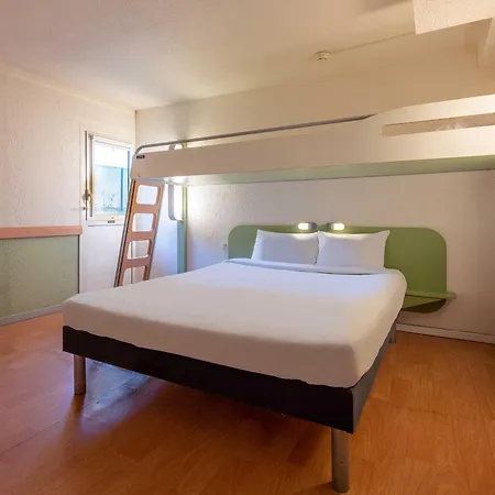 Hotel Est 2*