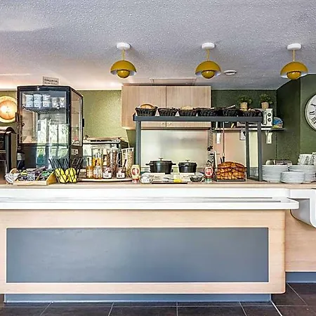 Est Hotel Annemasse