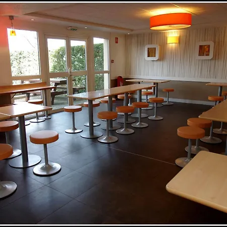 Ibis Budget Geneve 2*