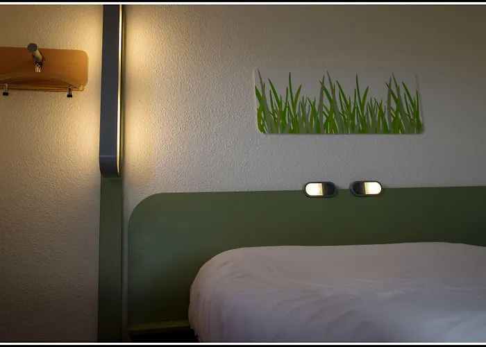 Hotell Est 2*